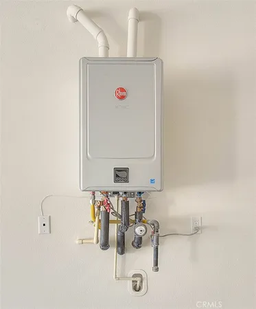 $988,800 | 15842 Butterfly Drive, Fontana, CA 92336