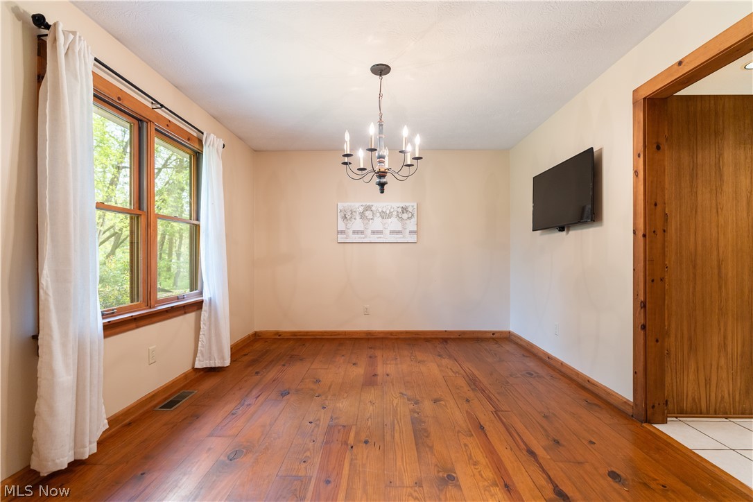 14959 Doylestown Road Doylestown, OH 44230 - Photo 18 of 48