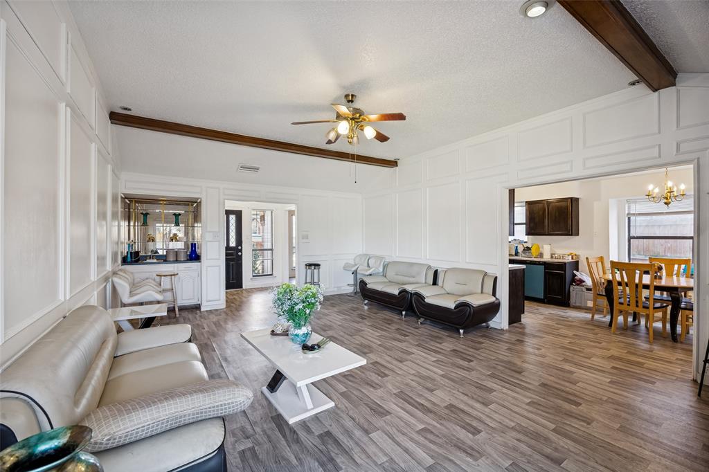 3031 Rambling Drive Dallas, TX 75228 - Photo 6 of 25