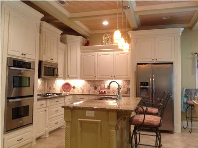 117 Talons Point Madison, MS 39110 - Photo 9 of 25 Wow! Take note of the gorgeous ceiling!
