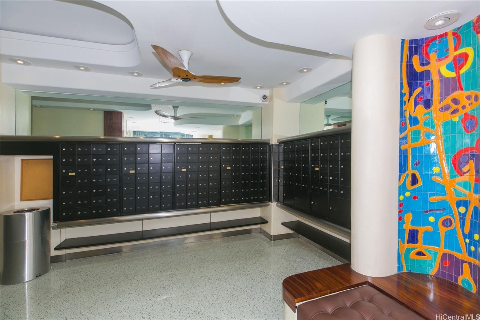 225 Queen Street, Unit 20D Honolulu, HI 96813 - Photo 18 of 25 Mail room