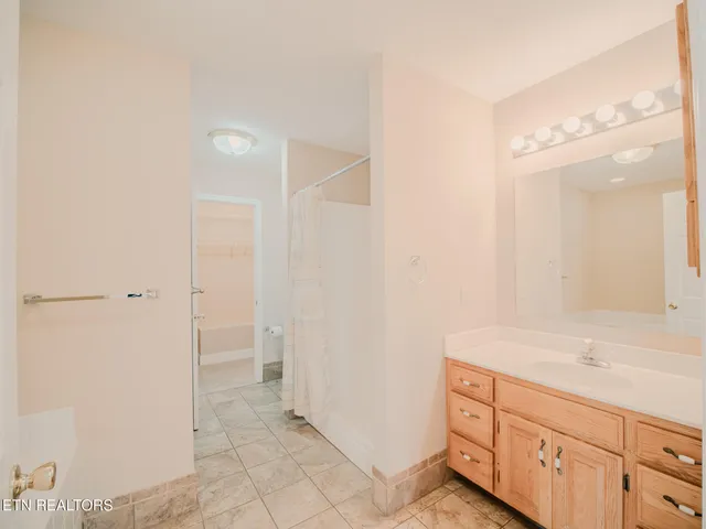 $499,000 | 116 Deer Path Trail, Vonore, TN 37885