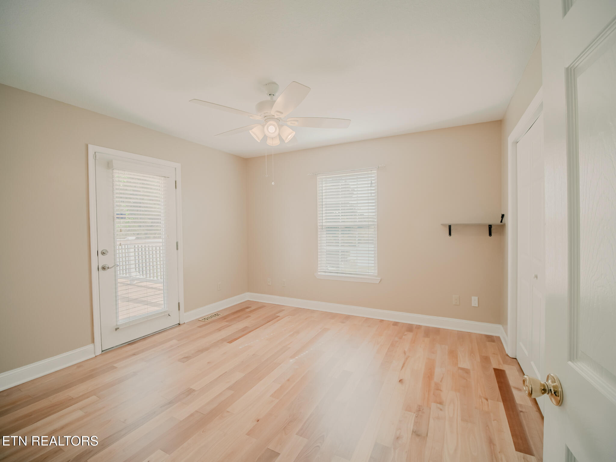 116 Deer Path Trail Vonore, TN 37885 - Photo 28 of 60 Bedroom 2