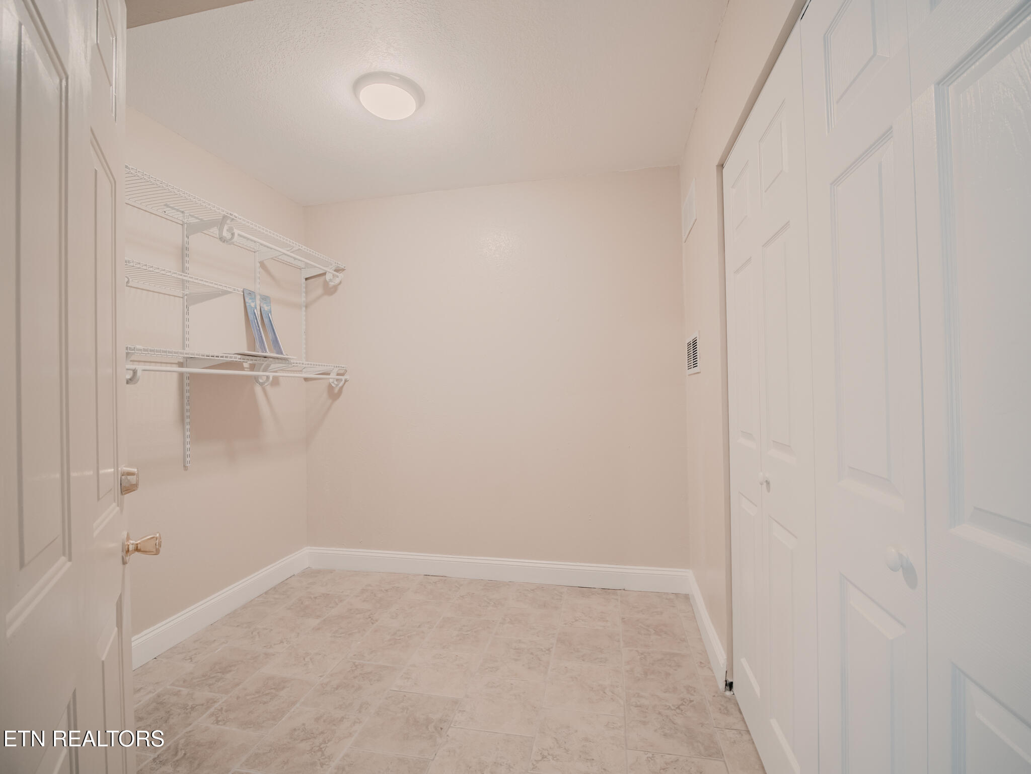 116 Deer Path Trail Vonore, TN 37885 - Photo 42 of 60 Storage Room