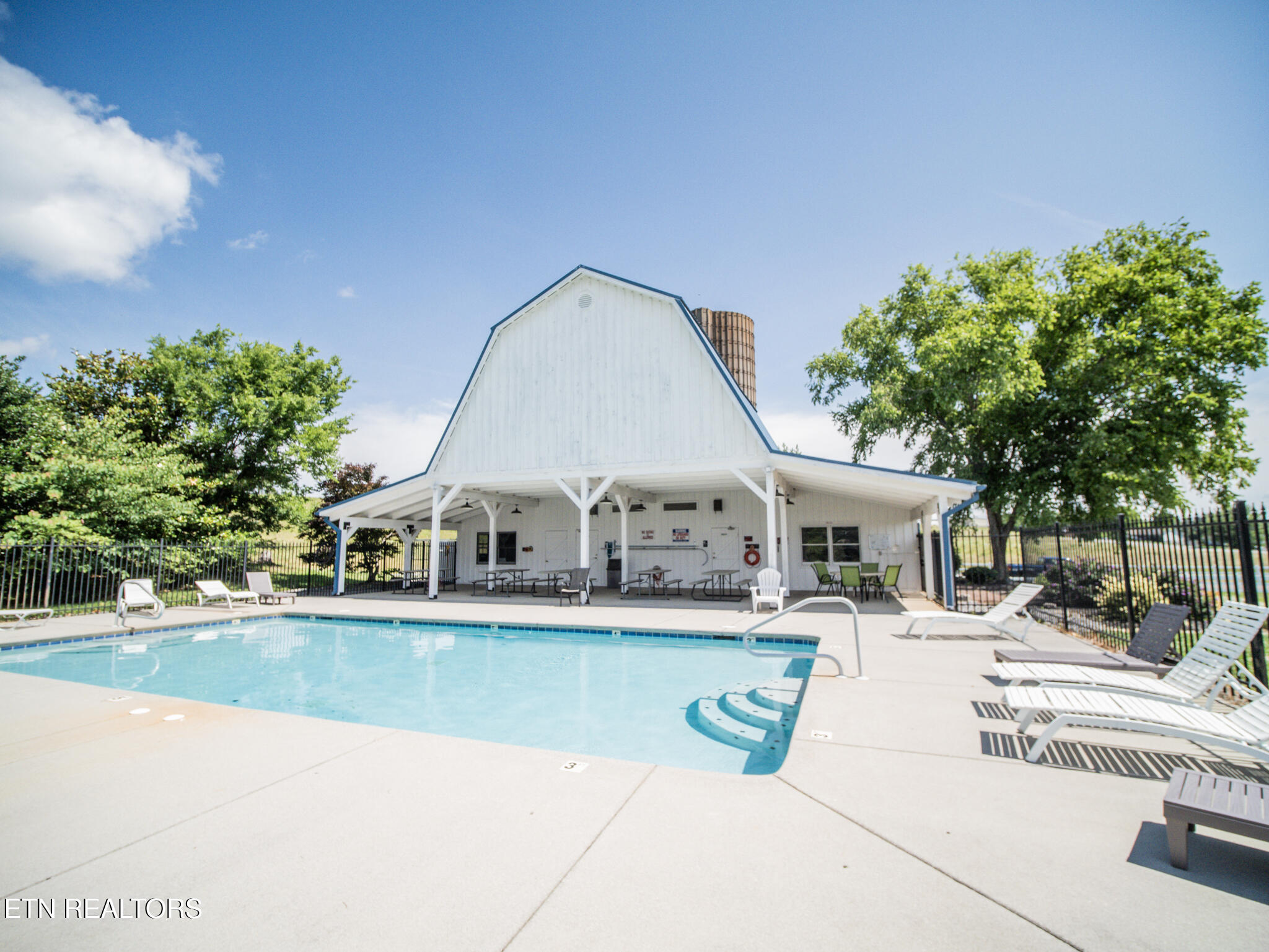 116 Deer Path Trail Vonore, TN 37885 - Photo 58 of 60 Private Community Pool