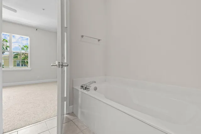 $3,500 | 109 Osceola Lane, Jupiter, FL 33458