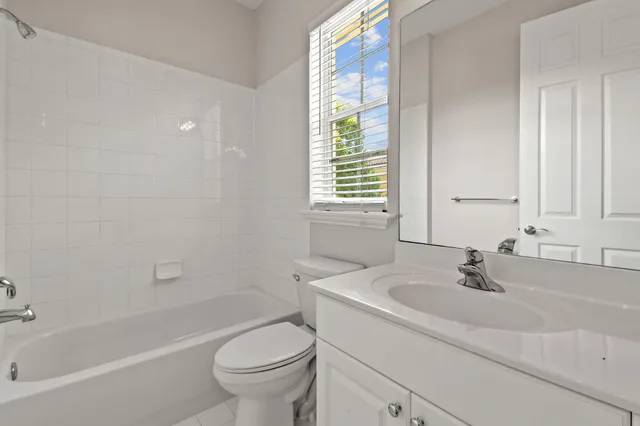 $3,500 | 109 Osceola Lane, Jupiter, FL 33458