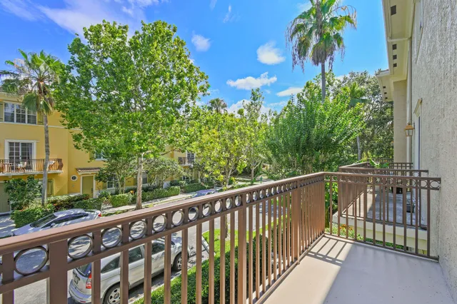 $3,500 | 109 Osceola Lane, Jupiter, FL 33458