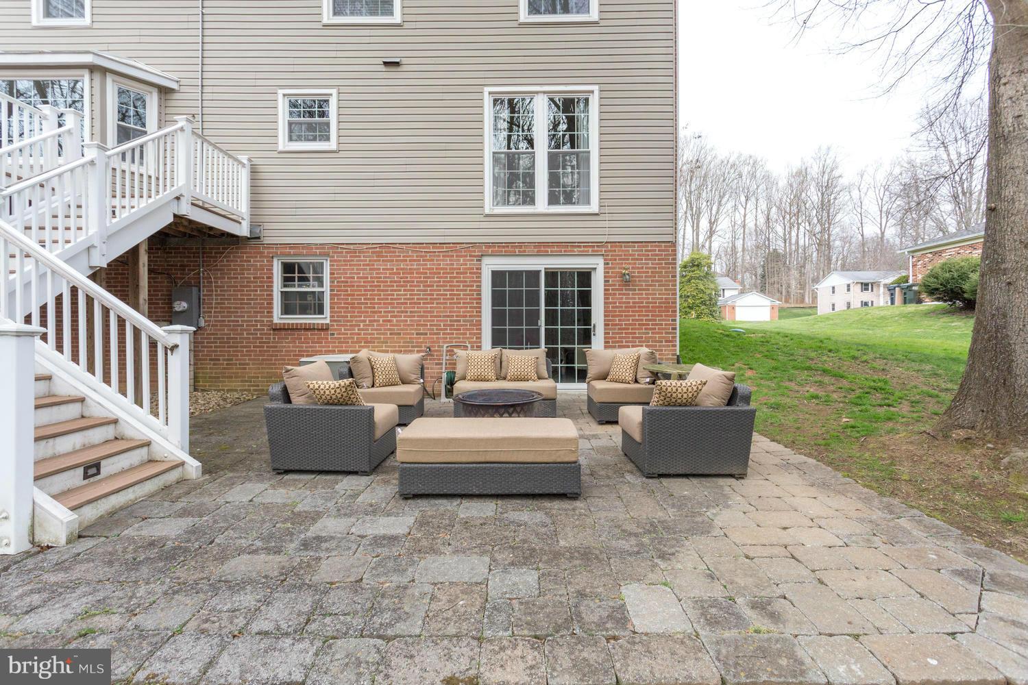 730 Ridge Drive McLean, VA 22101 - Photo 29 of 29 Back Patio