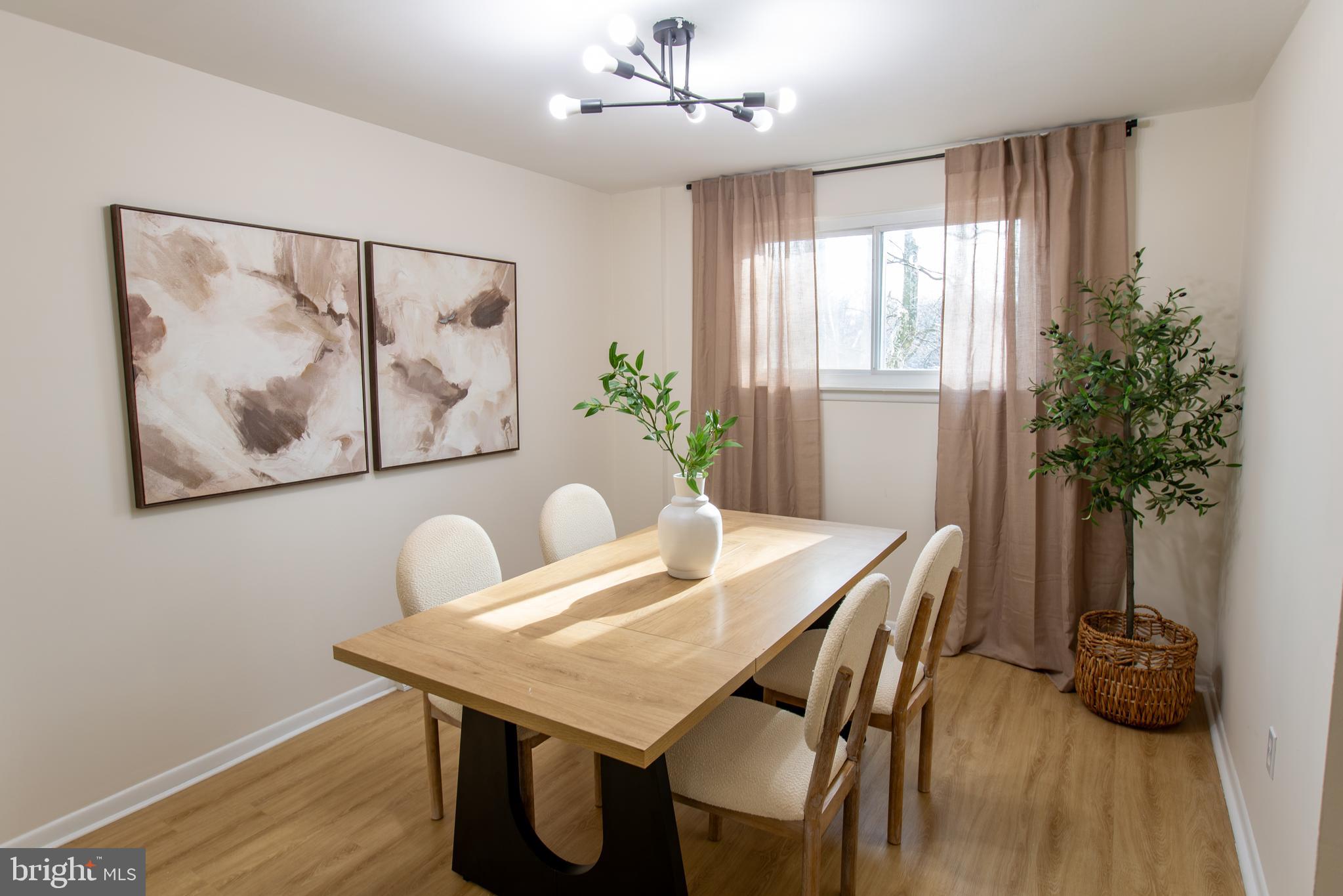 1227 Rainer Road Brookhaven, PA 19015 - Photo 8 of 14