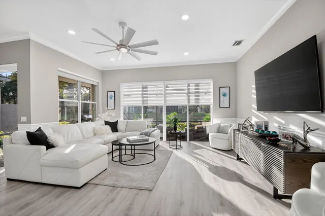 $684,900 | 7821 Kingsley Palm Terrace, Lake Worth, FL 33467