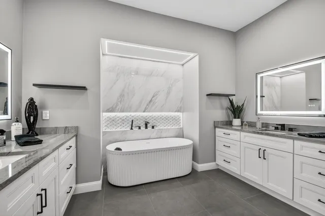 $684,900 | 7821 Kingsley Palm Terrace, Lake Worth, FL 33467