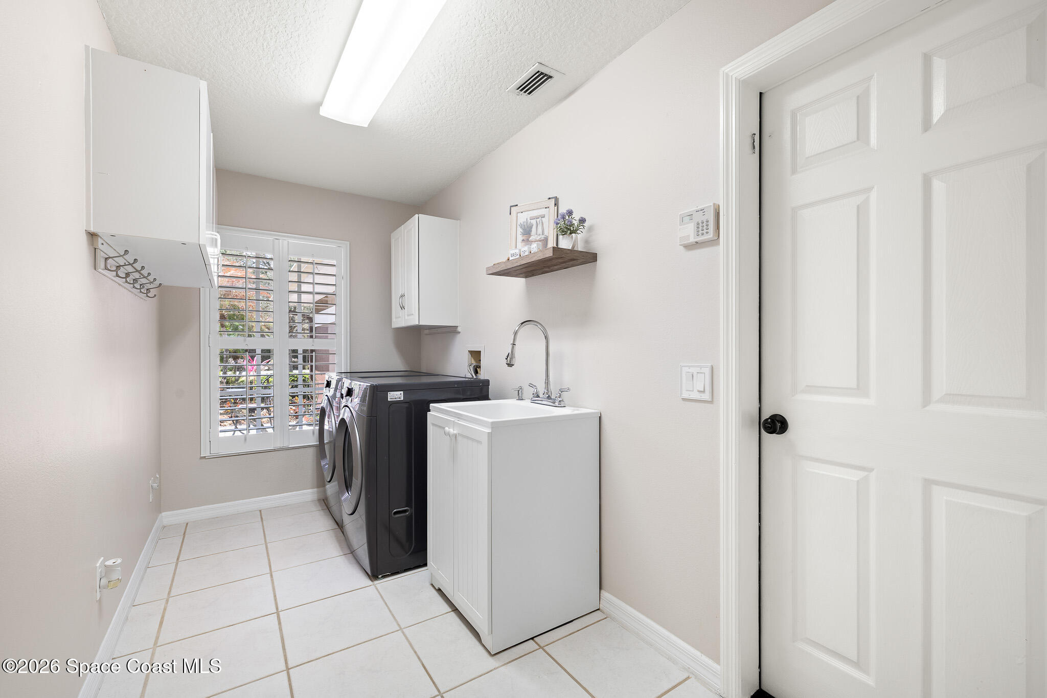 4920 Shade Tree Street Cocoa, FL 32926 - Photo 9 of 32 4920 Shade Tree St.-44