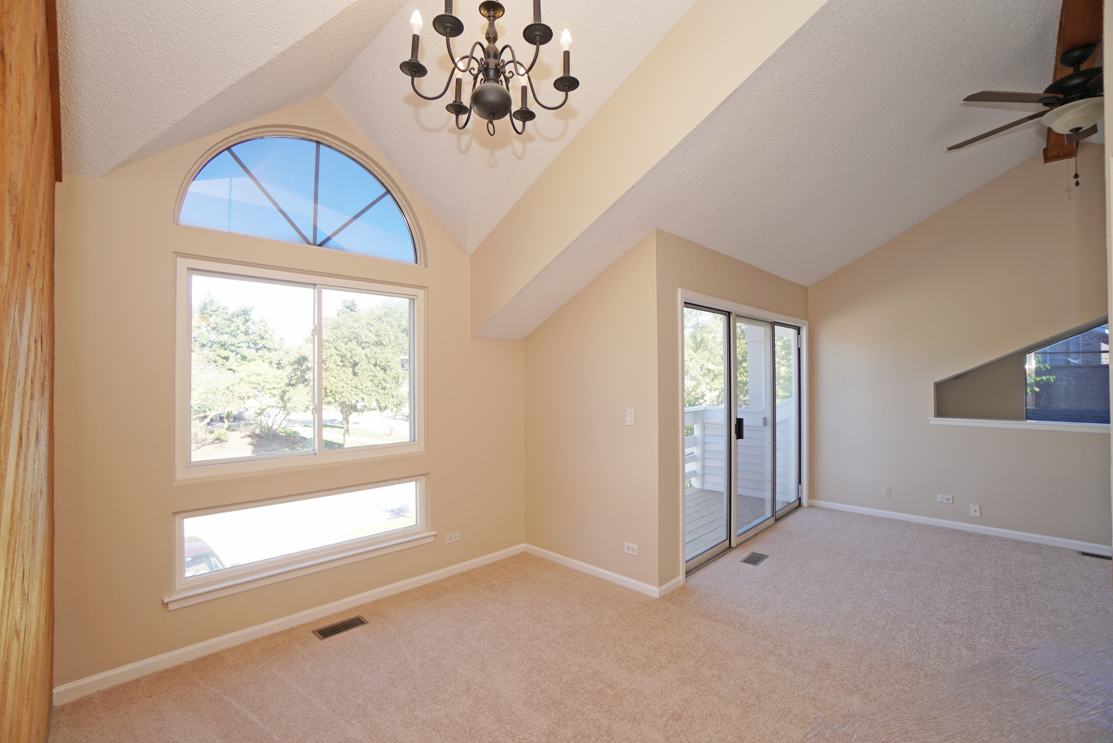 1217 Ranchview Court Buffalo Grove, IL 60089 - Photo 5 of 16 a view of a livingroom with a window