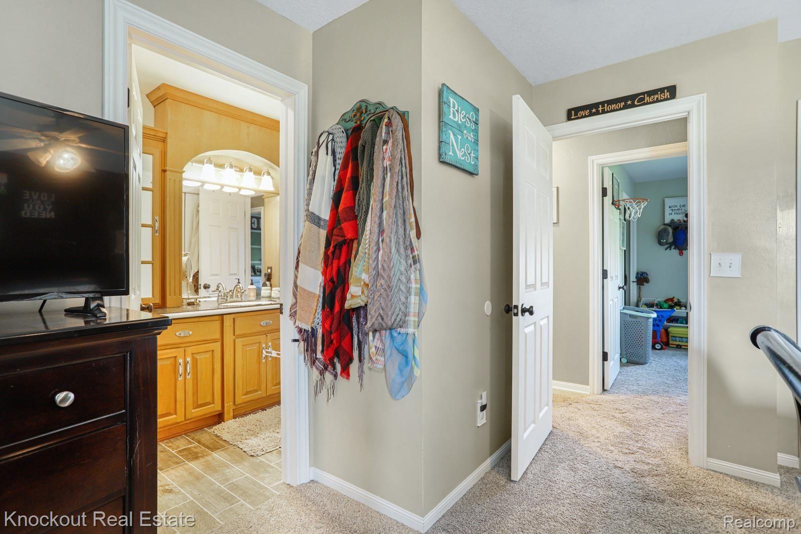 4091 East Millington Road Millington, MI 48746 - Photo 22 of 53 4091 Millington Rd 48764-21.jpg