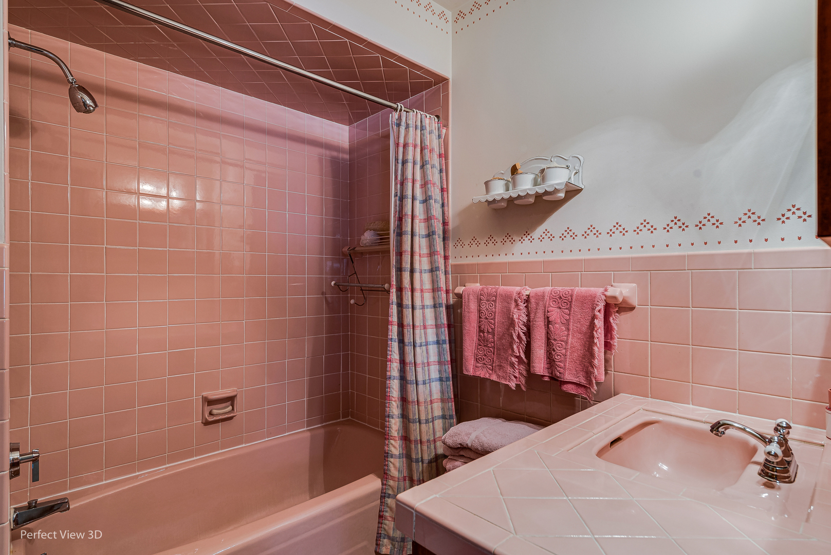 313 Alschuler Drive Aurora, IL 60506 - Photo 19 of 23 a bathroom with a sink and a shower