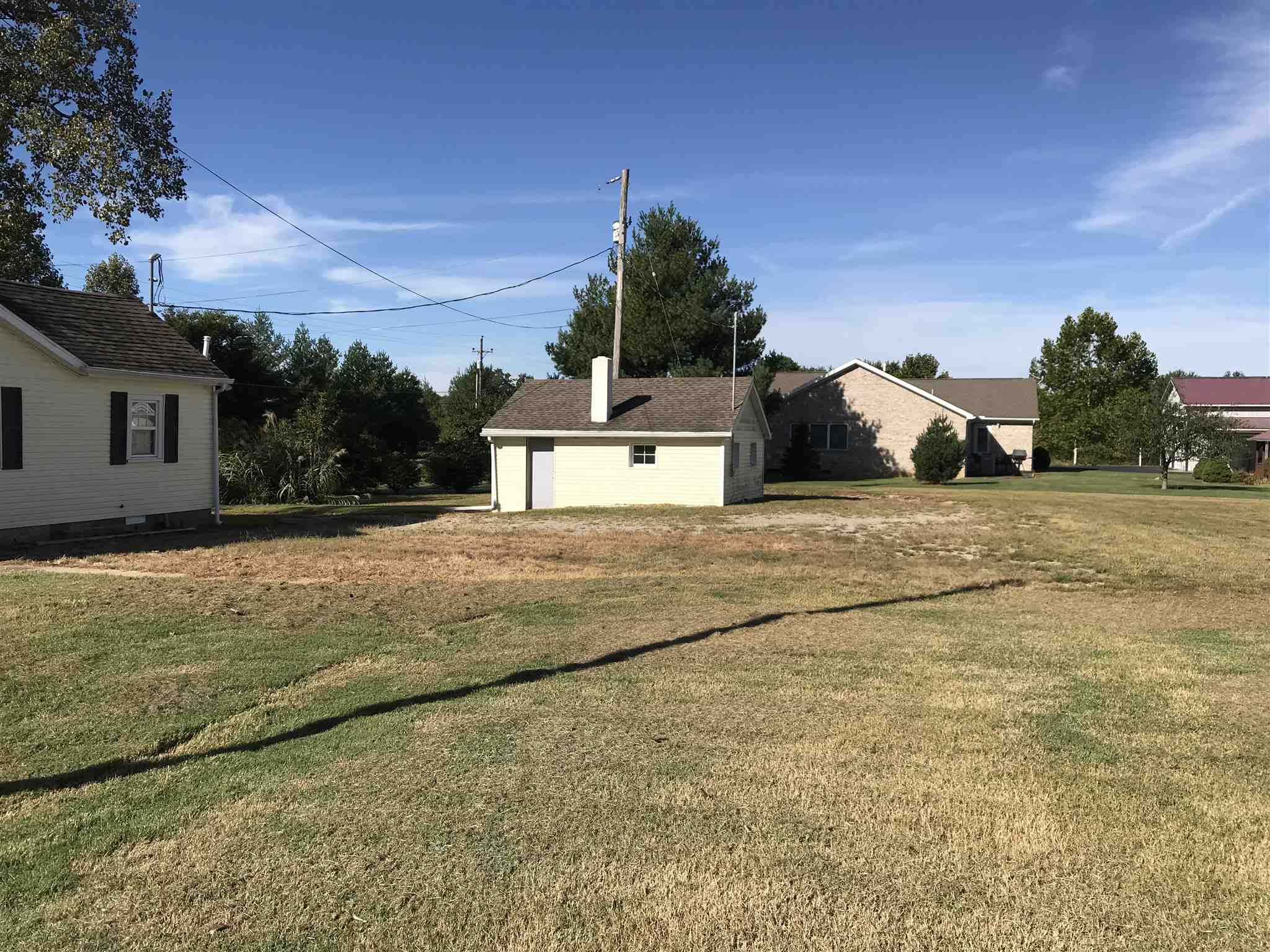 9066 Heim Road Chandler, IN 47610 - Photo 7 of 10 Gallery Image 7