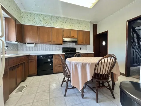 $139,900 | 539 Pine Street, Mount Pleasant, PA 15666