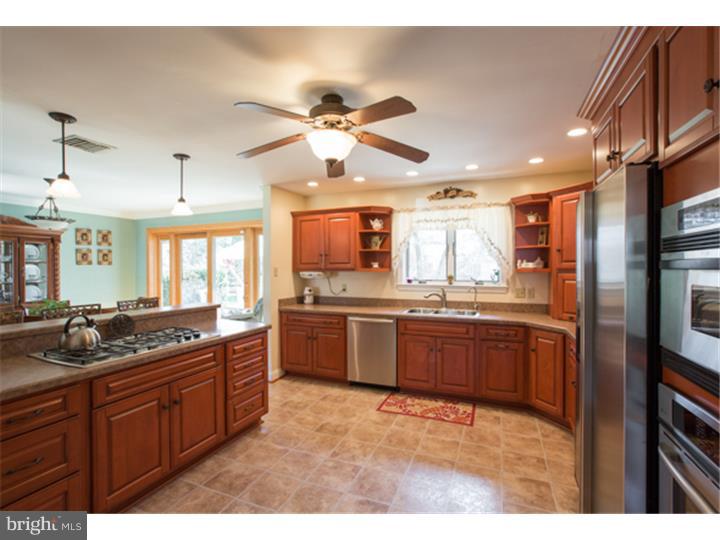 1833 Bertram Road Abington, PA 19006 - Photo 2 of 21 Kitchen