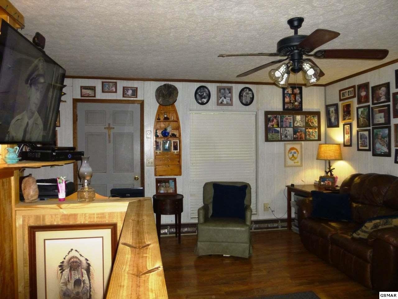 2930 Arch Road Cosby, TN 37722 - Photo 4 of 34