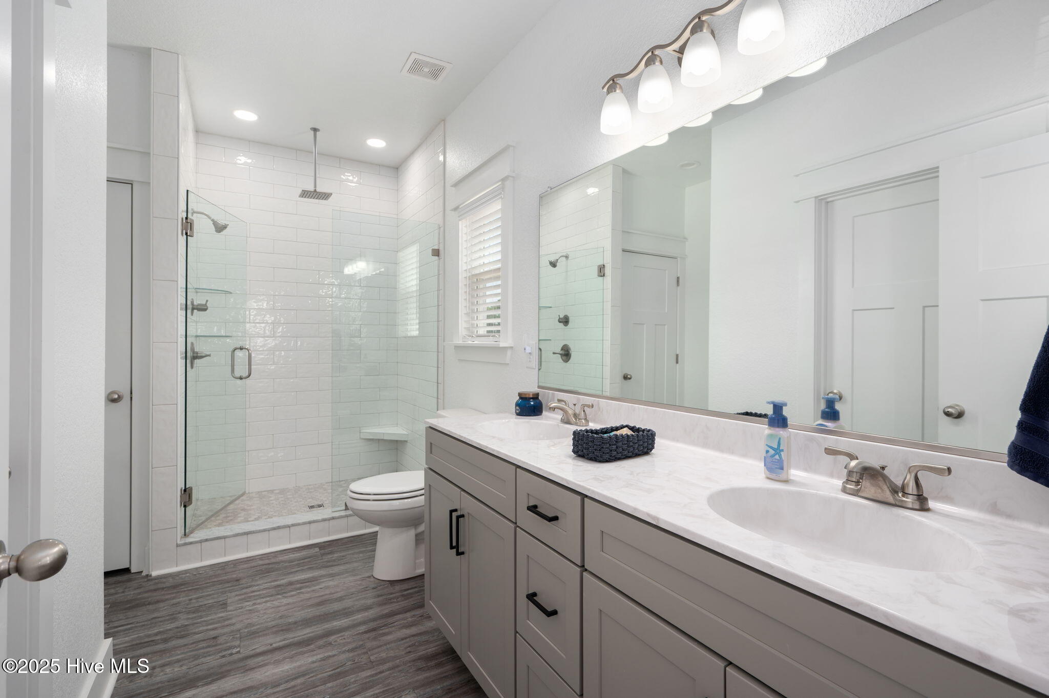 134 Sandy Road Aydlett, NC 27916 - Photo 21 of 55 36-web-or-mls-134-Sandy-Rd-BR1-Private-B