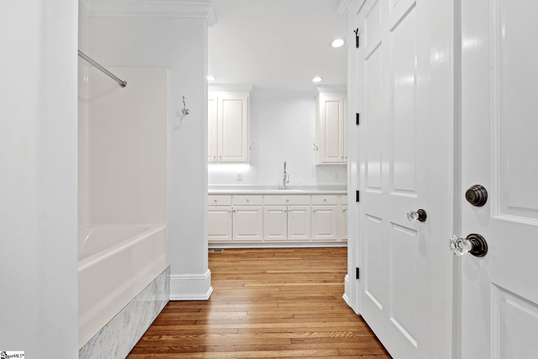 22 Bennett Street Greenville, SC 29601 - Photo 27 of 50