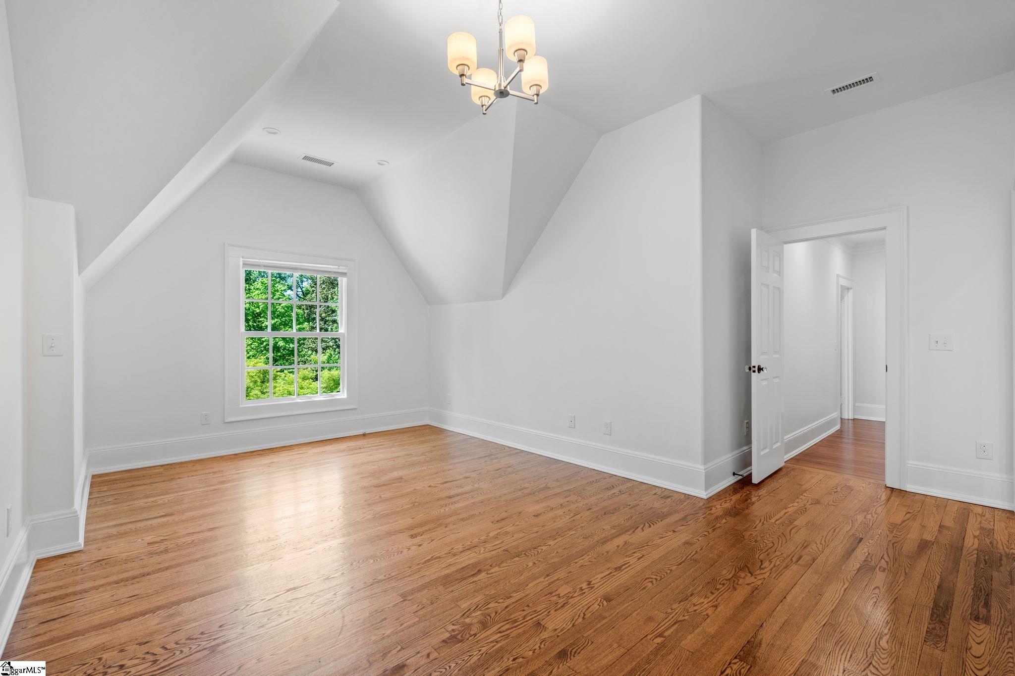 22 Bennett Street Greenville, SC 29601 - Photo 35 of 50
