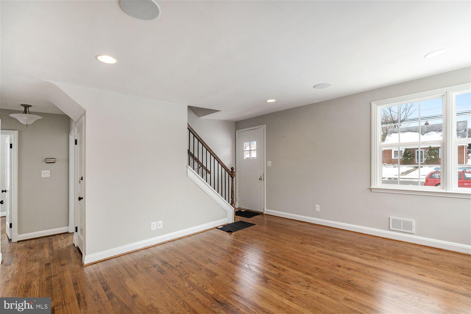 3522 Millvale Road Baltimore, MD 21244 - Photo 6 of 22