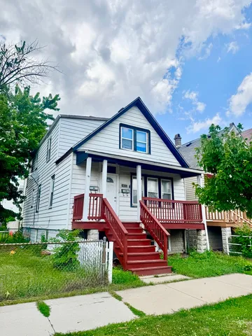 $330,000 | 4916 West 29th Street, Cicero, IL 60804