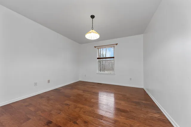 $2,300 | 38391 Churchill Lane, Farmington Hills, MI 48331