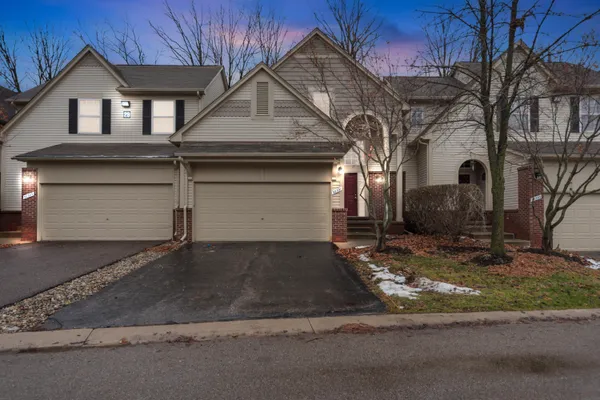 $2,200 | 38391 Churchill Lane, Farmington Hills, MI 48331