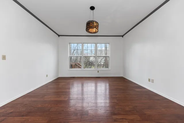 $2,300 | 38391 Churchill Lane, Farmington Hills, MI 48331