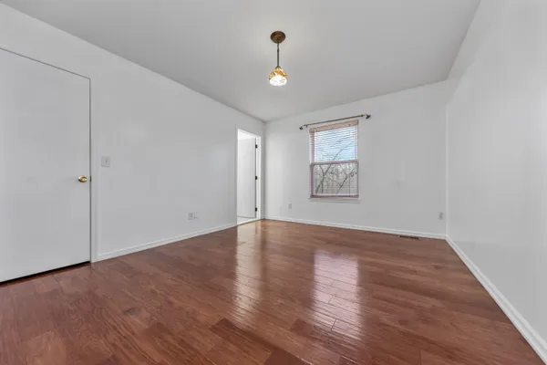 $2,200 | 38391 Churchill Lane, Farmington Hills, MI 48331