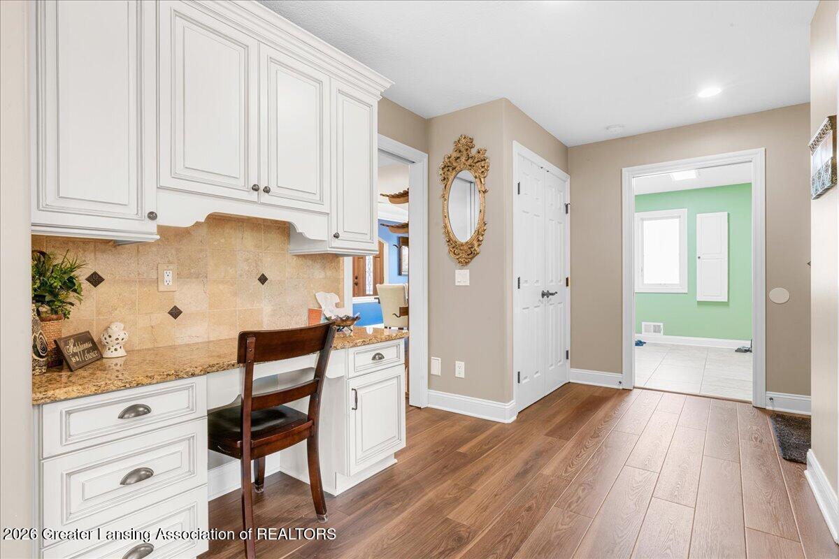 410 West Spring Meadows Lane Dewitt, MI 48820 - Photo 16 of 89 023-Media Jett - 72