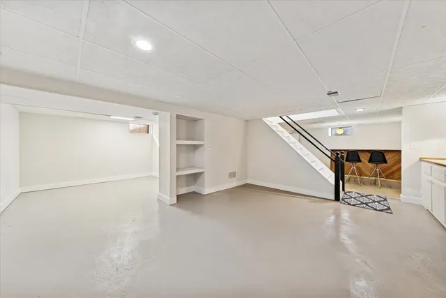 $389,000 | 1500 Bristol Avenue, Westchester, IL 60154