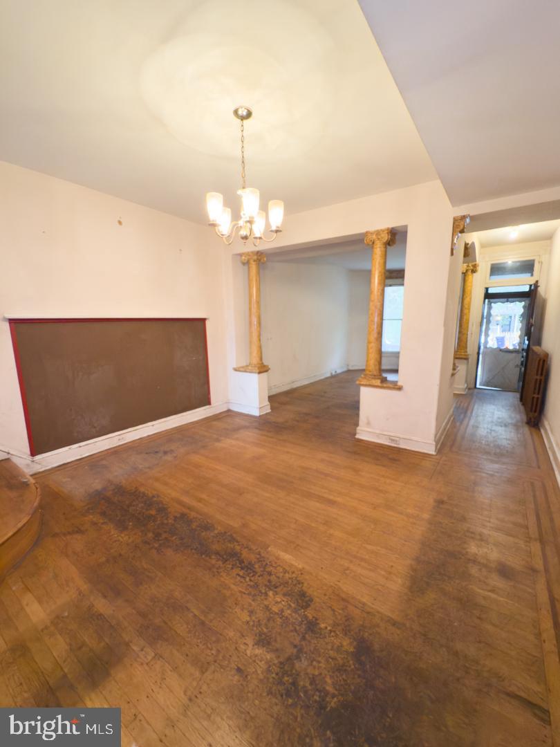 3539 Roland Avenue Baltimore, MD 21211 - Photo 9 of 34