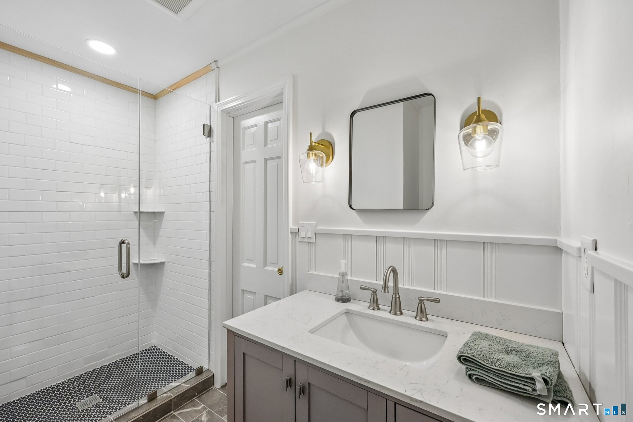 206 Peddlers Road Guilford, CT 06437 - Photo 15 of 29