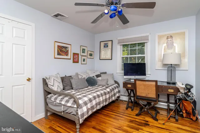 $689,999 | 98 Nantucket Trail, Medford, NJ 08055