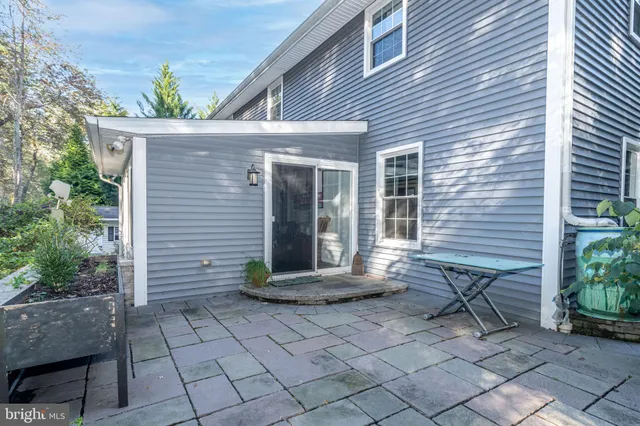 $689,999 | 98 Nantucket Trail, Medford, NJ 08055