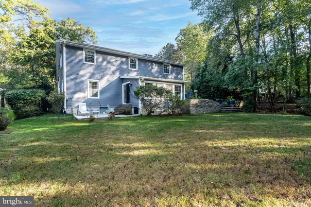 $689,999 | 98 Nantucket Trail, Medford, NJ 08055