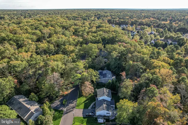 $689,999 | 98 Nantucket Trail, Medford, NJ 08055