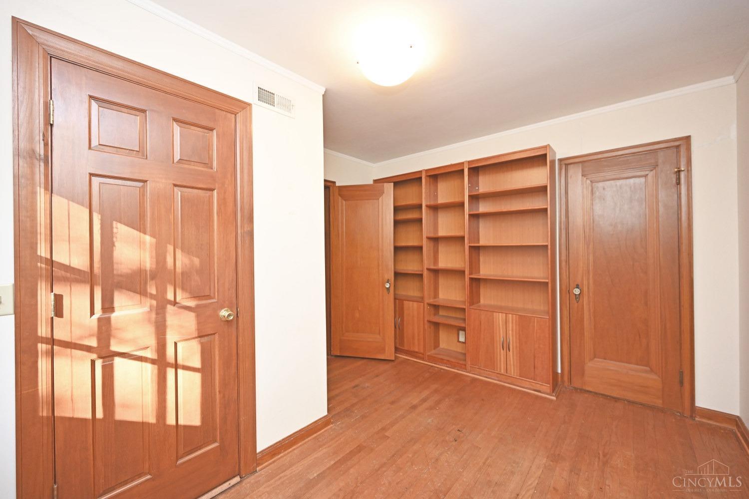 7757 Shawnee Run Road Cincinnati, OH 45243 - Photo 20 of 40