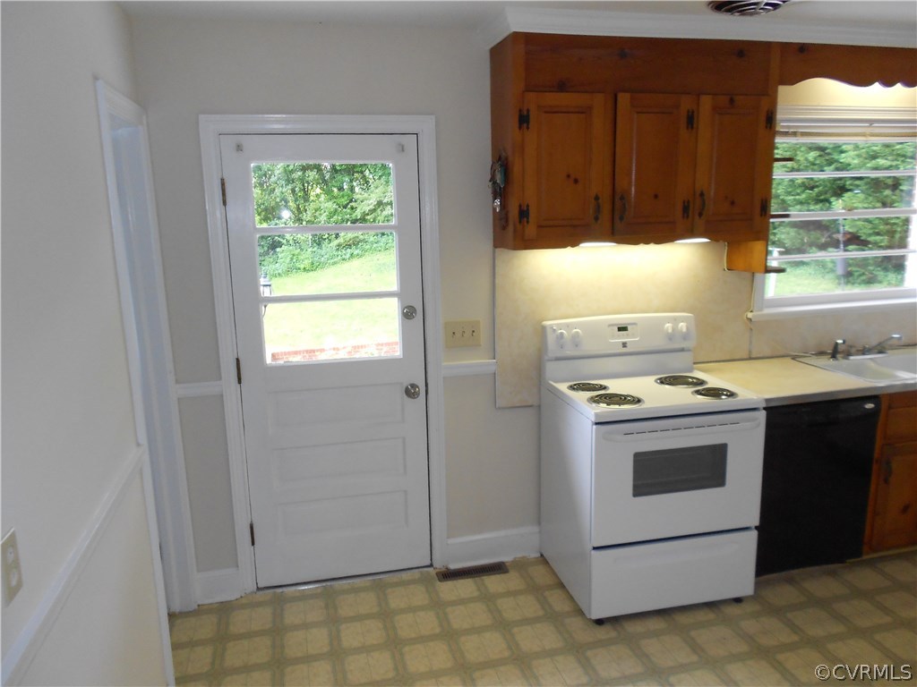 8521 Arran Road Richmond, VA 23235 - Photo 25 of 42 Gallery Image 25