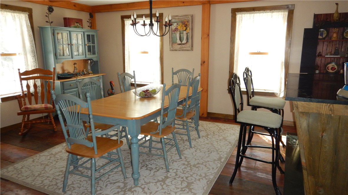 580 Sisson Road Coventry, RI 02827 - Photo 8 of 25