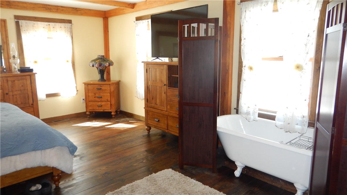 580 Sisson Road Coventry, RI 02827 - Photo 10 of 25