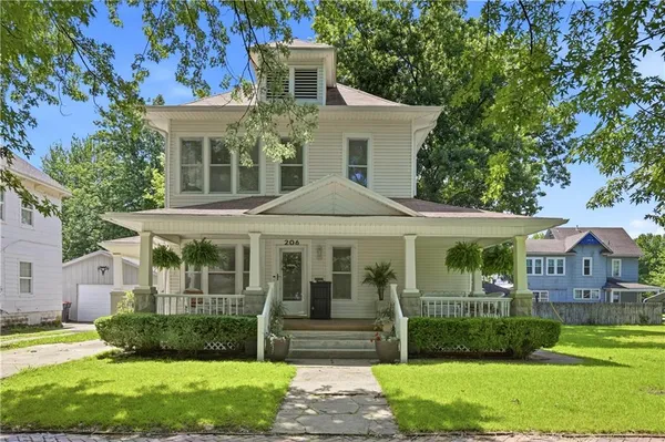 $205,000 | 206 South Catalpa Street, Pittsburg, KS 66762