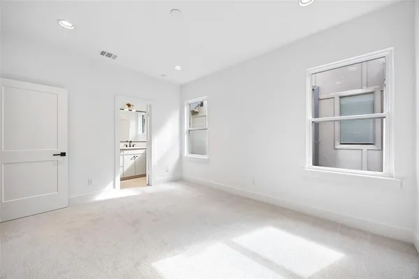 $1,200,000 | 5528 Ellsworth Avenue, Dallas, TX 75206