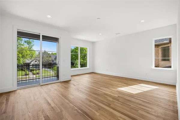 $1,200,000 | 5528 Ellsworth Avenue, Dallas, TX 75206