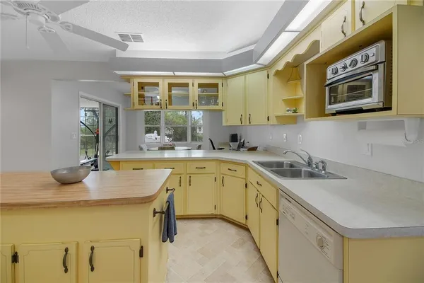 $275,000 | 335 River Glass Court, Leesburg, FL 34788
