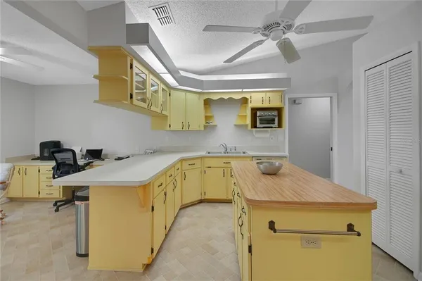 $275,000 | 335 River Glass Court, Leesburg, FL 34788